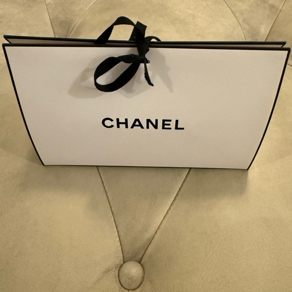 Decorative Gift Box - Picture 2 of 7